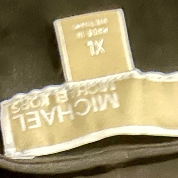 Michael Kors Perfect little black dress. Size XL. In great used condition. - Picture 5 of 6